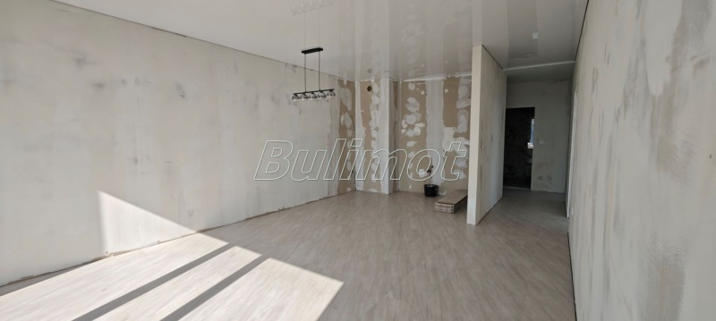 Продава 3-СТАЕН, гр. Варна, Трошево, снимка 2 - Апартаменти - 52154894