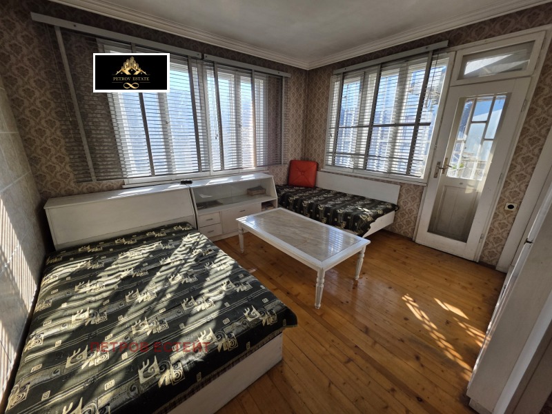 Продава ЕТАЖ ОТ КЪЩА, област Пазарджик, гр. Велинград • 79999 € / 156464.44 лв. • 37048277 1