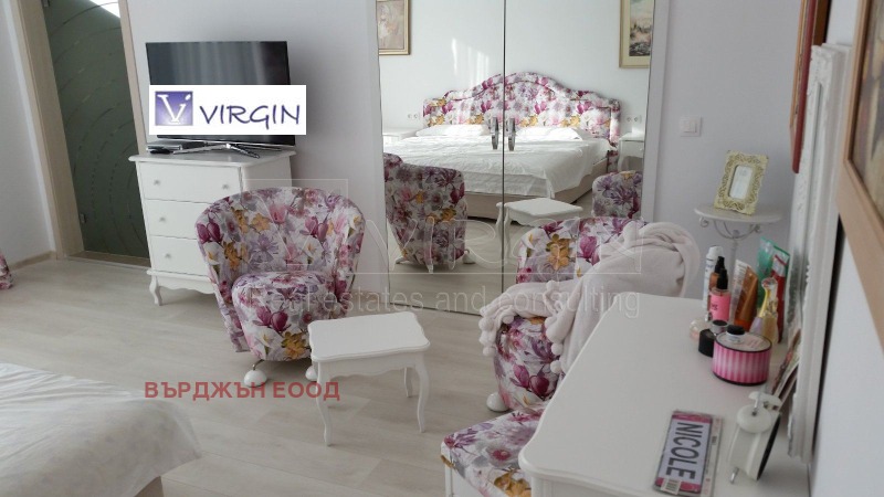 En venta  Casa Varna , m-t Dolna Traka , 800 metros cuadrados | 10461064 - imagen [8]