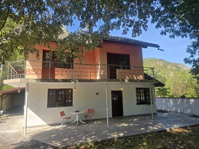 Продава КЪЩА, с. Рибарица, област Ловеч, снимка 2 - Къщи - 52780769