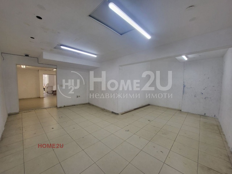 Продава  Склад град Варна , Център , 40 кв.м | 40887835 - изображение [2]