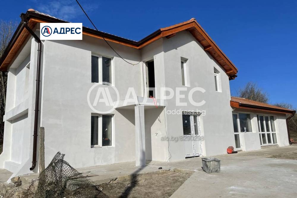 Продава КЪЩА, с. Изгрев, област Варна, снимка 2 - Къщи - 55188977