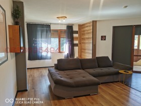 2 chambres Vazrajdane 4, Varna