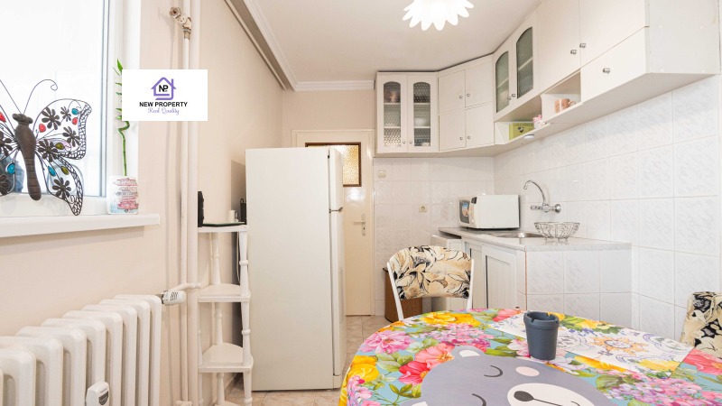 Продава 2-СТАЕН, гр. Бургас, Зорница, снимка 5 - Апартаменти - 53073908