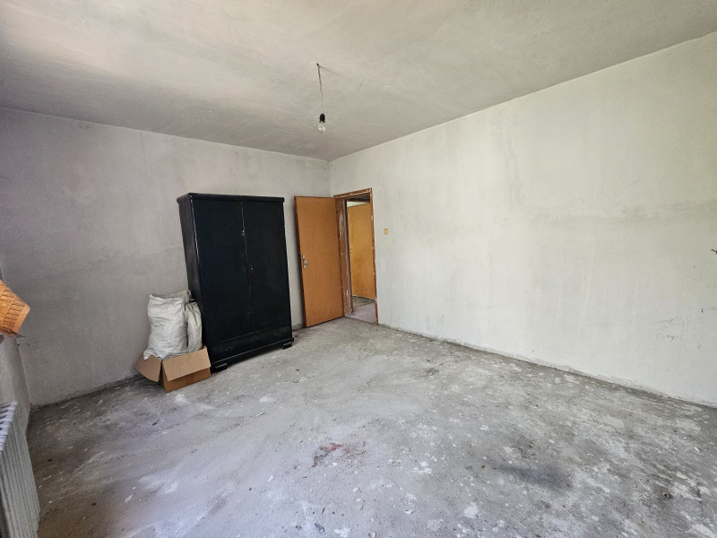 Te koop  2 slaapkamers Plovdiv , Karsjijaka , 117 m² | 22895989