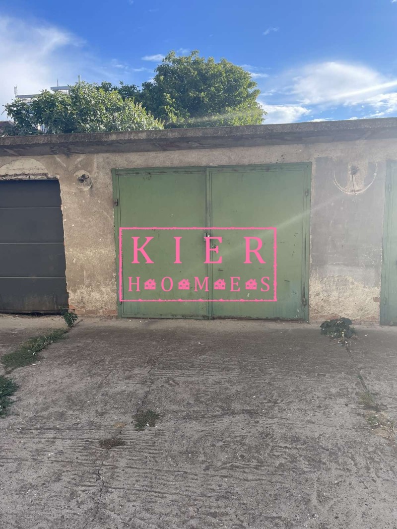 Продава 4-СТАЕН, гр. Димитровград, област Хасково, снимка 13 - Апартаменти - 53265304