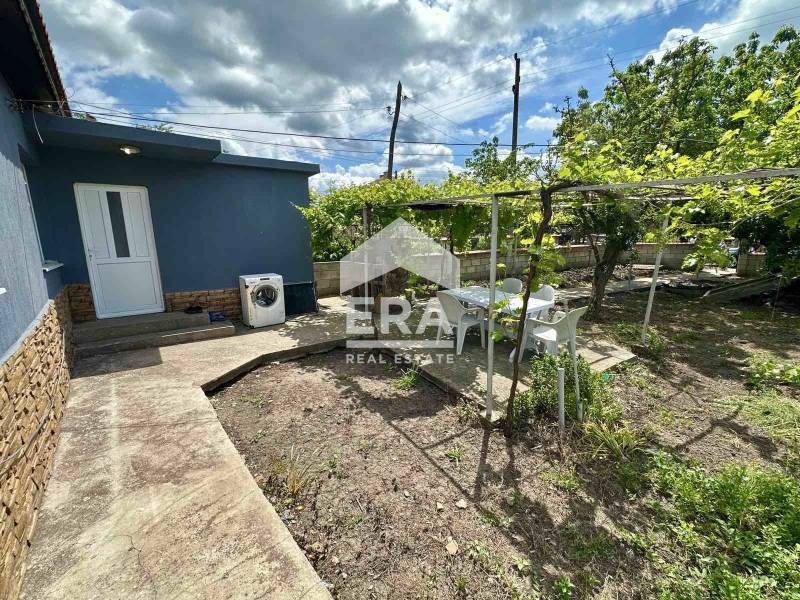 Продава КЪЩА, с. Стефаново, област Добрич, снимка 8 - Къщи - 54768202