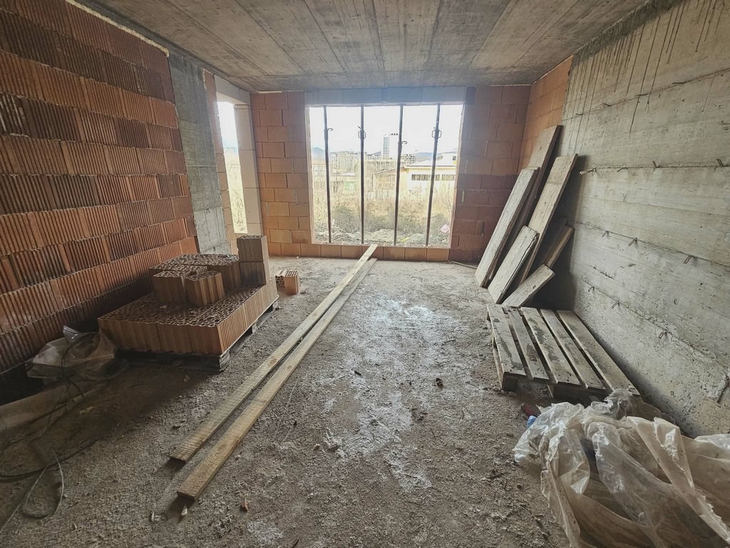 Продава 3-СТАЕН, гр. Кърджали, Център