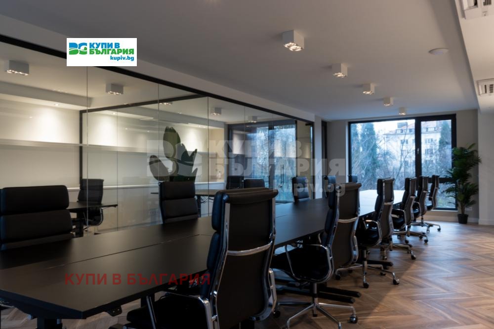 Продава ОФИС, гр. Варна, Център, снимка 2 - Офиси - 56391728