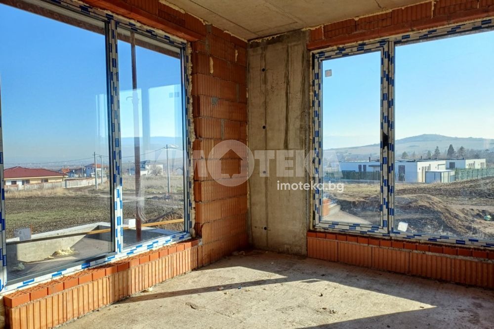 Продава КЪЩА, с. Хераково, област София област, снимка 3 - Къщи - 54449714
