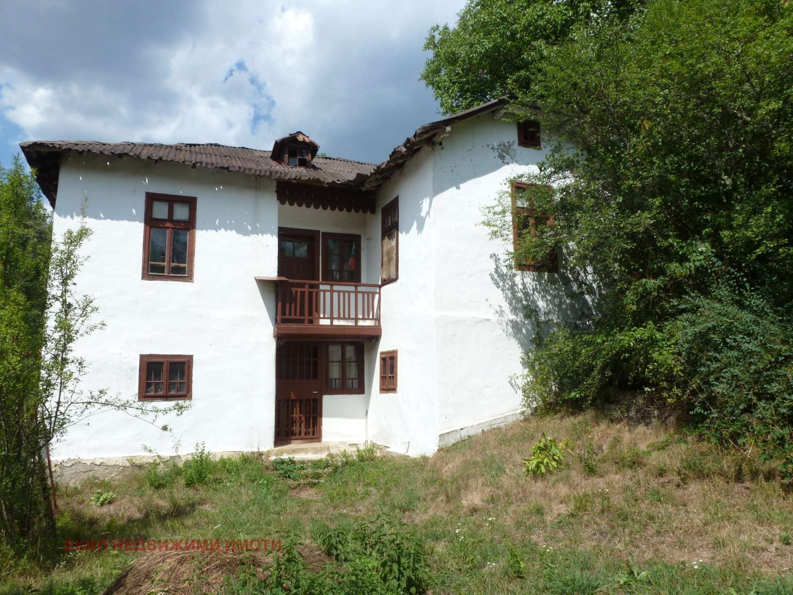 Продава КЪЩА, гр. Трън, област Перник