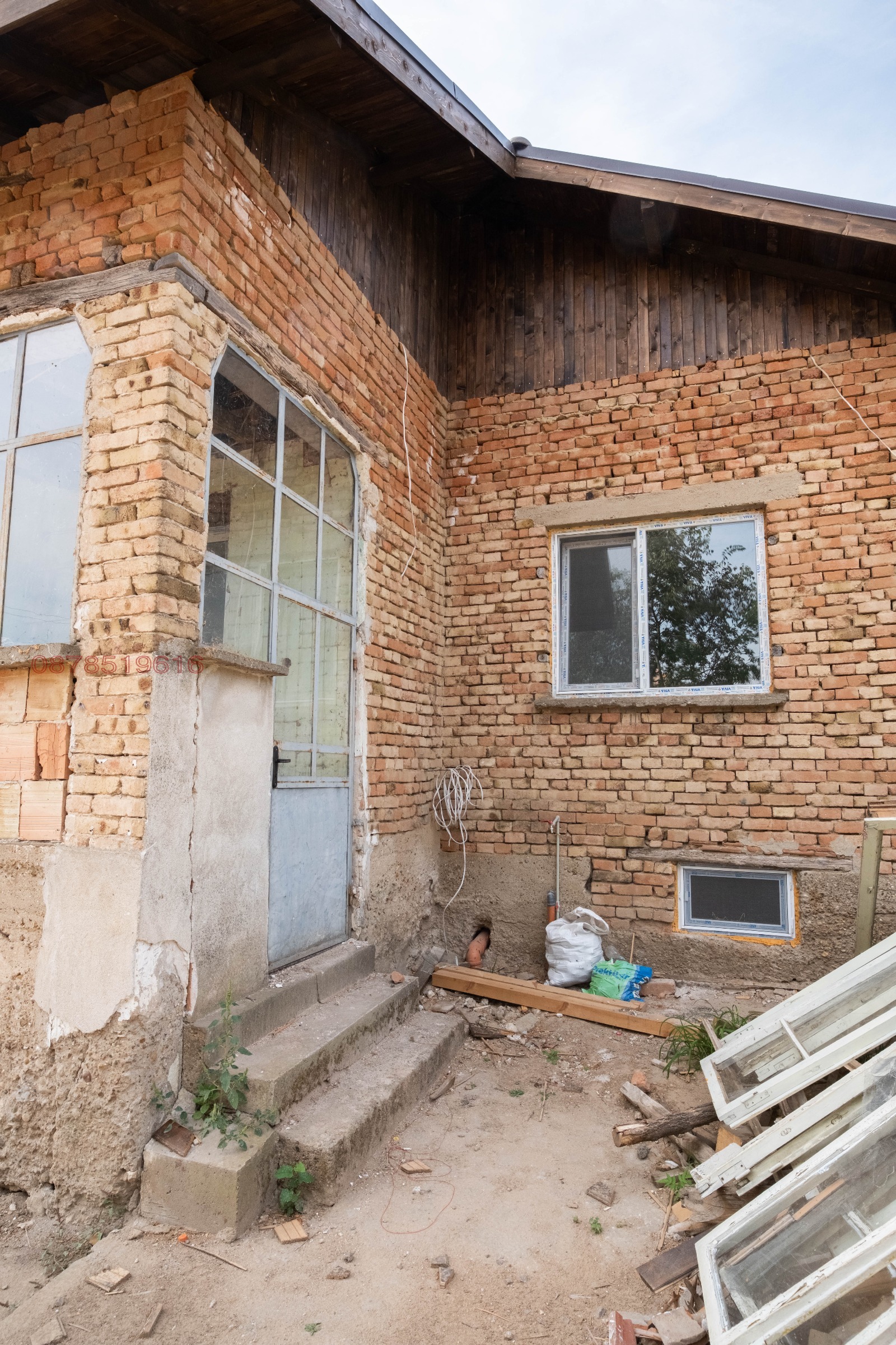 Продава КЪЩА, с. Комарево, област Плевен, снимка 6 - Къщи - 56485004