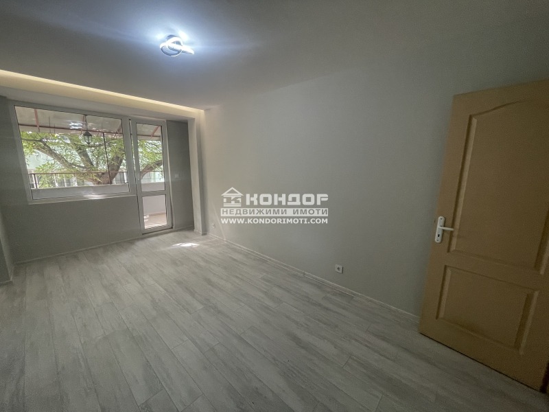 Продава 2-СТАЕН, гр. Пловдив, Христо Смирненски, снимка 2 - Апартаменти - 52220166