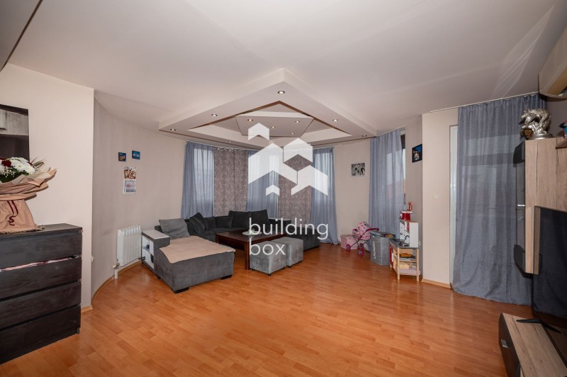 Продава 3-СТАЕН, гр. Пловдив, Кючук Париж, снимка 3 - Апартаменти - 53595140