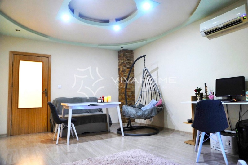 À vendre  3 chambres Varna , Zimno kino Trakiya , 96 m² | 69413621