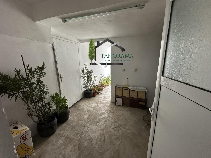 Продава МНОГОСТАЕН, гр. Шумен, Болницата, снимка 8 - Апартаменти - 52463163