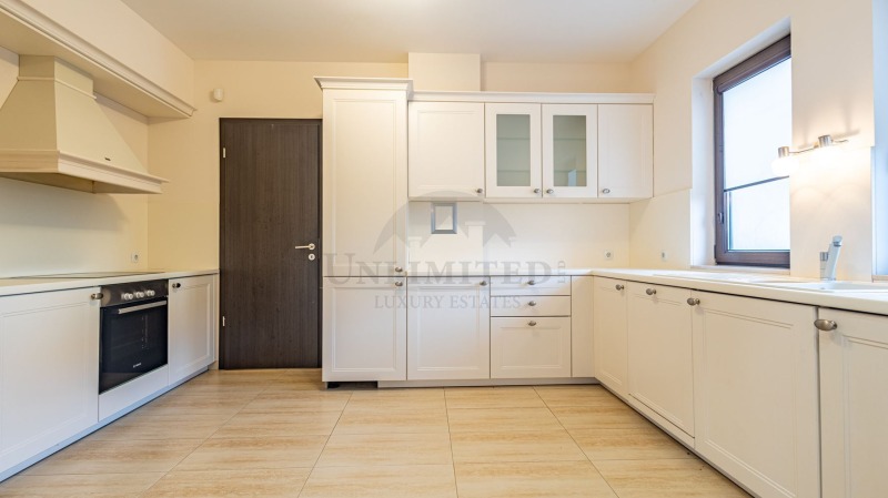 Till salu  Hus Sofia , Bistrica , 535 kvm | 98593011 - bild [7]