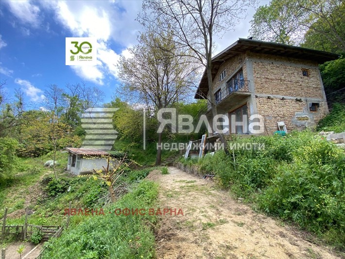 Продава КЪЩА, гр. Варна, м-т Прибой, снимка 1 - Къщи - 48106378