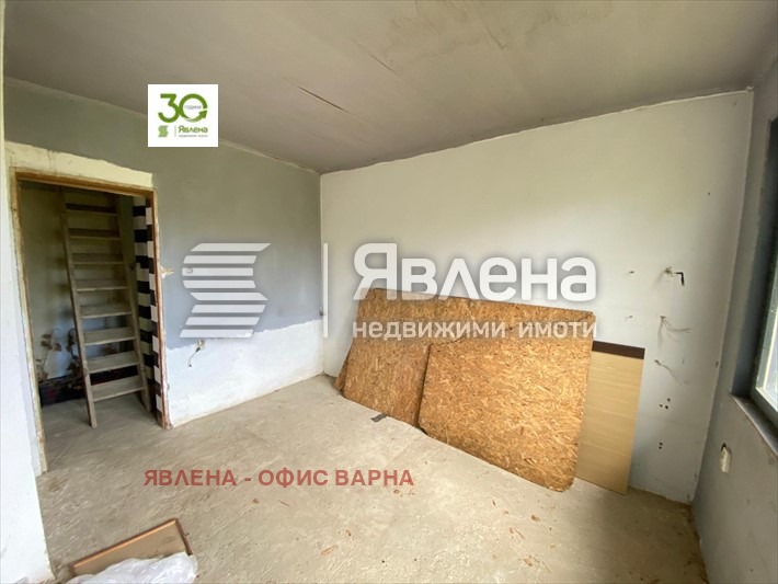 Продава КЪЩА, гр. Варна, м-т Прибой, снимка 11 - Къщи - 48106378