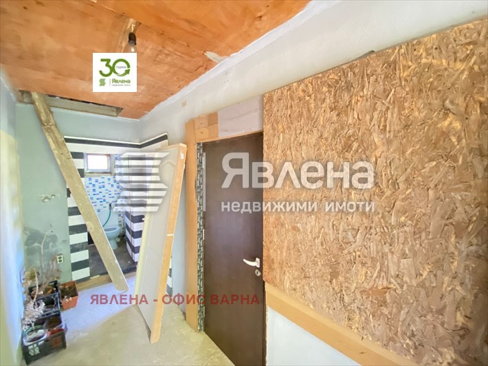 Продава КЪЩА, гр. Варна, м-т Прибой, снимка 9 - Къщи - 48106378