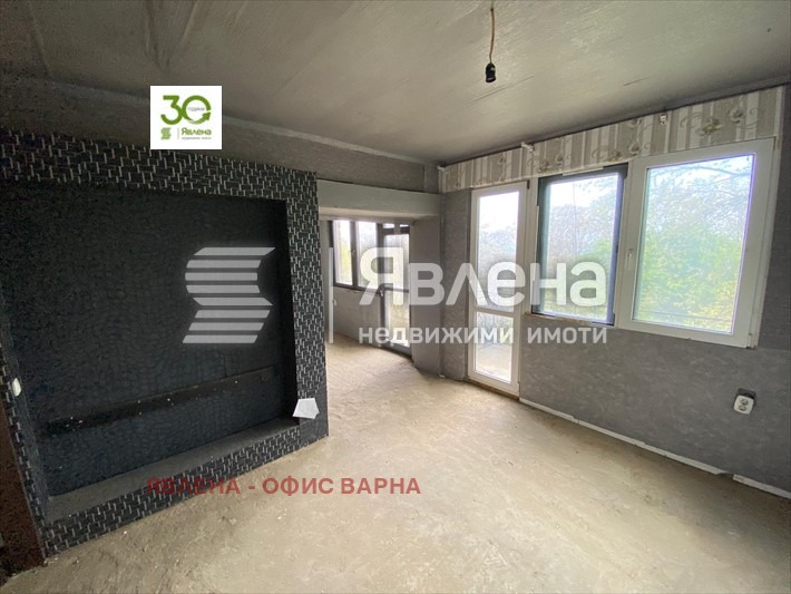 Продава КЪЩА, гр. Варна, м-т Прибой, снимка 10 - Къщи - 48106378