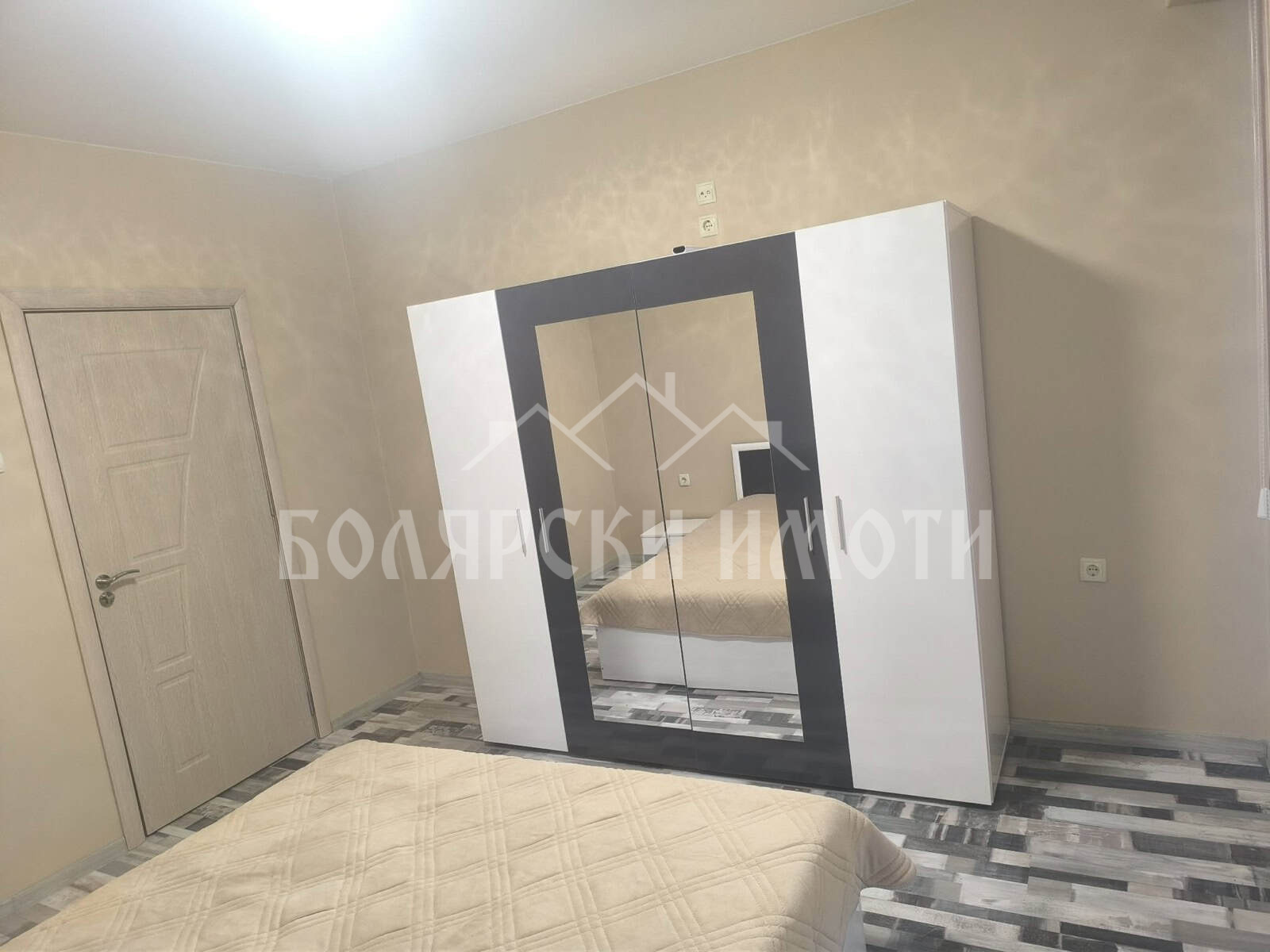 Продава 2-СТАЕН, гр. Велико Търново, Център, снимка 4 - Апартаменти - 56094039