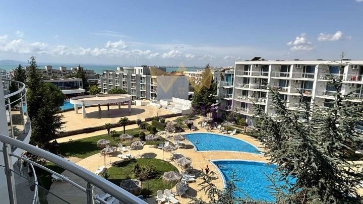 Eladó  2 hálószobás Burgas , Sarafovo , 105 négyzetméter | 51053001 - kép [15]