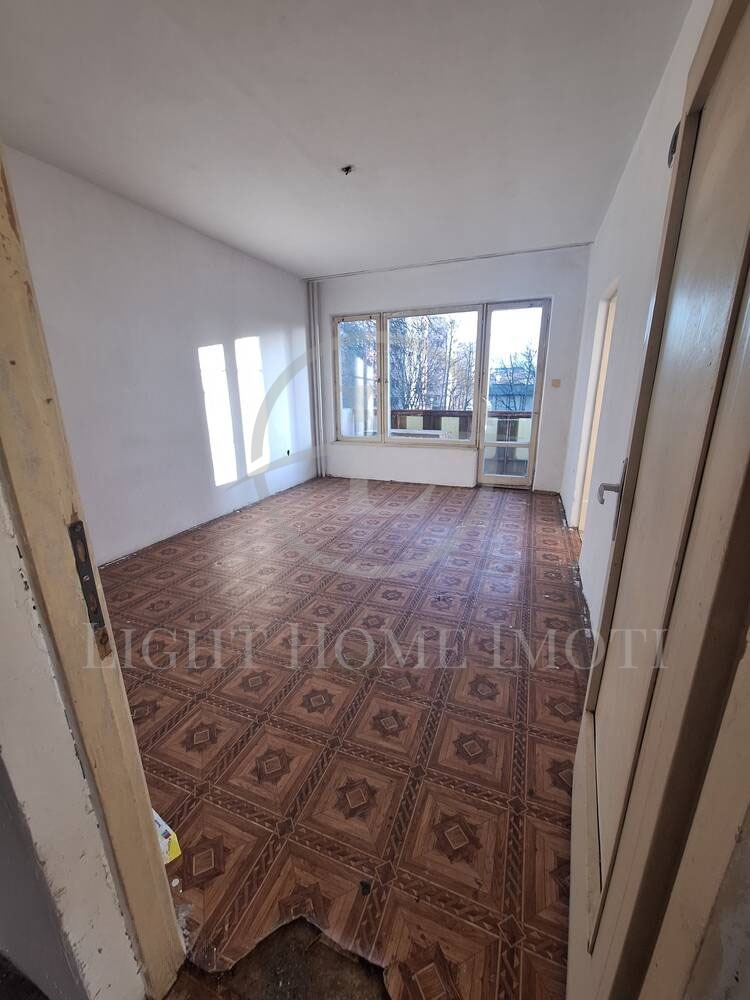 Продава 3-СТАЕН, гр. Пловдив, Южен, снимка 2 - Апартаменти - 54210545