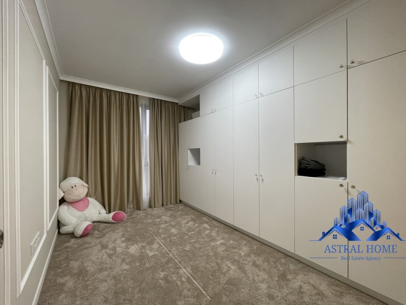 De vânzare  3 dormitoare Varna , m-t Dolna Traca , 210 mp | 40269273 - imagine [12]