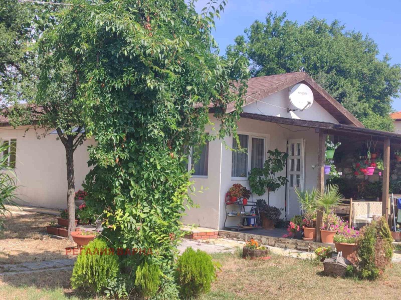 Продава  Къща област Варна , с. Генерал Кантарджиево , 174 кв.м | 31228483