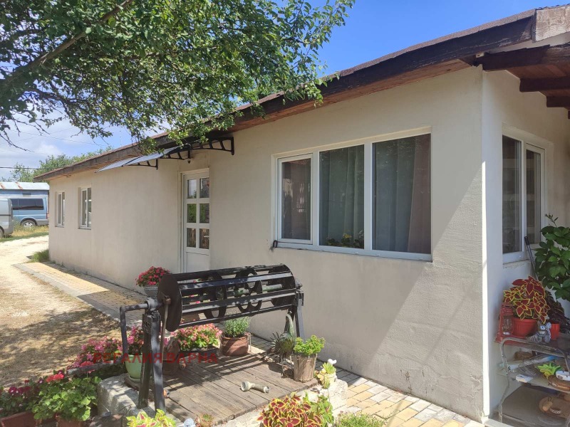 Продава  Къща област Варна , с. Генерал Кантарджиево , 174 кв.м | 31228483 - изображение [2]