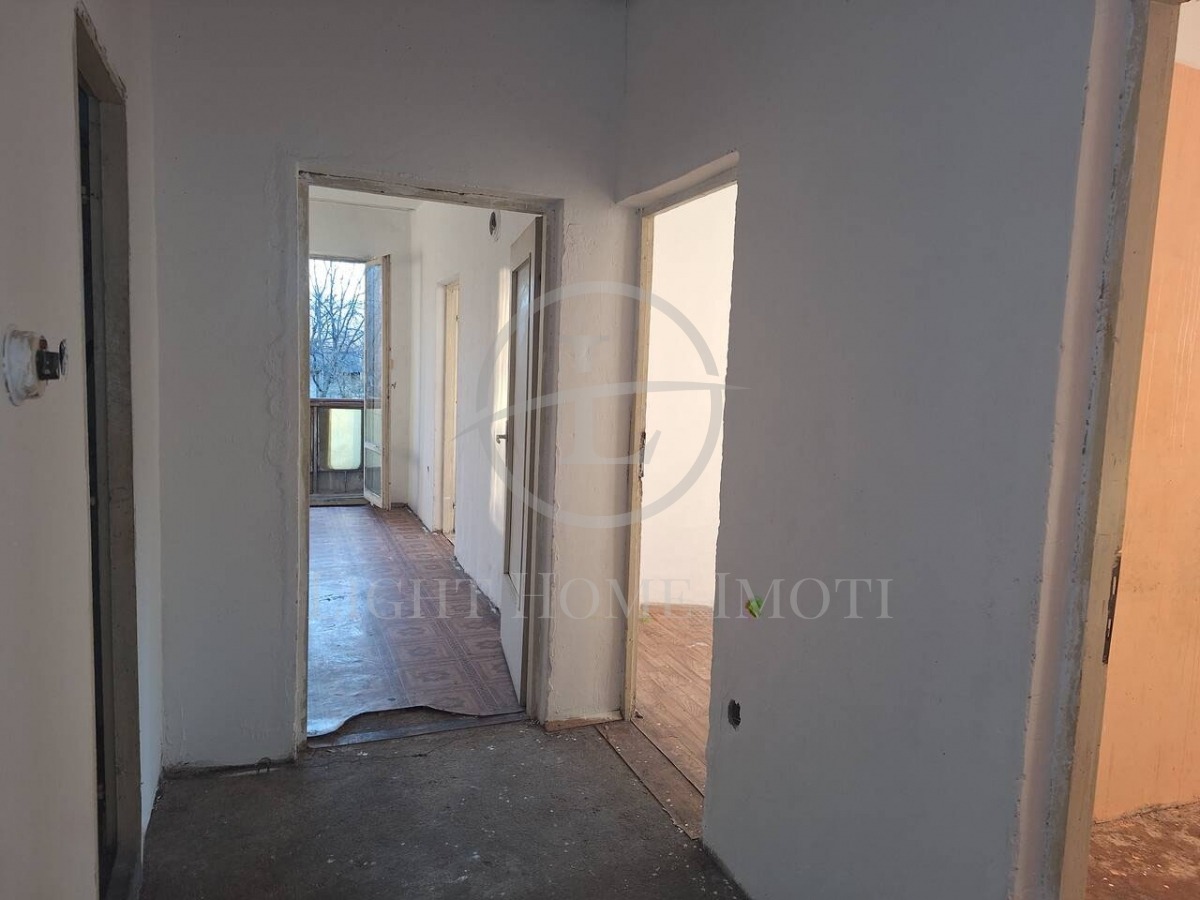 Продава 3-СТАЕН, гр. Пловдив, Южен, снимка 7 - Апартаменти - 54210545