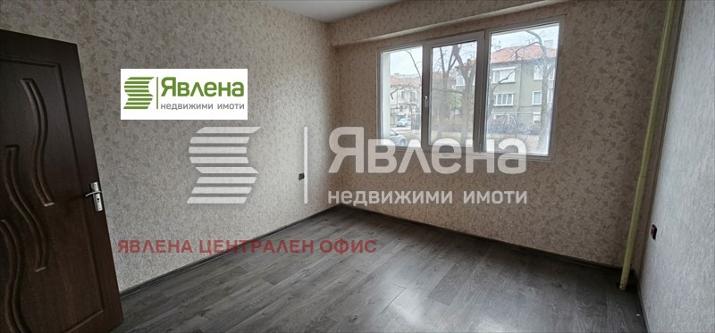 Продава 2-СТАЕН, гр. Пловдив, Кючук Париж, снимка 2 - Aпартаменти - 48951178