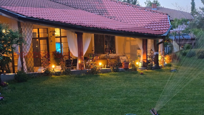 Продава КЪЩА, гр. София, с. Панчарево