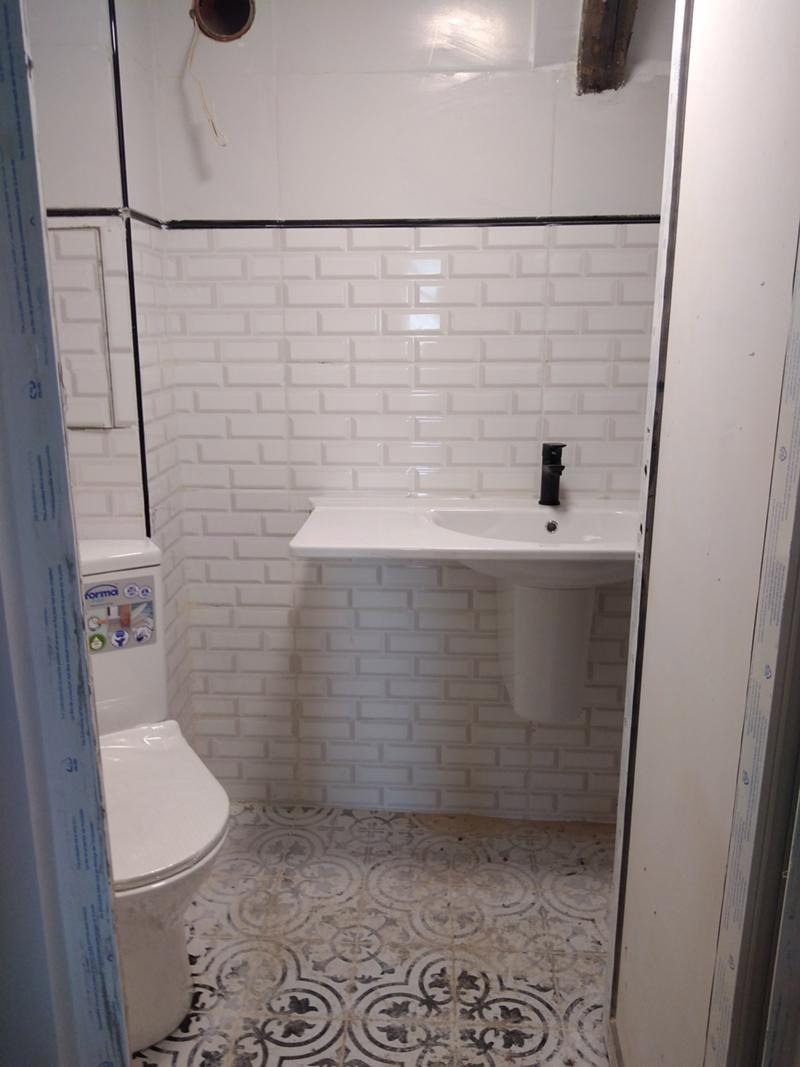 Продава КЪЩА, гр. Бургас, с. Извор, снимка 11 - Къщи - 55135075