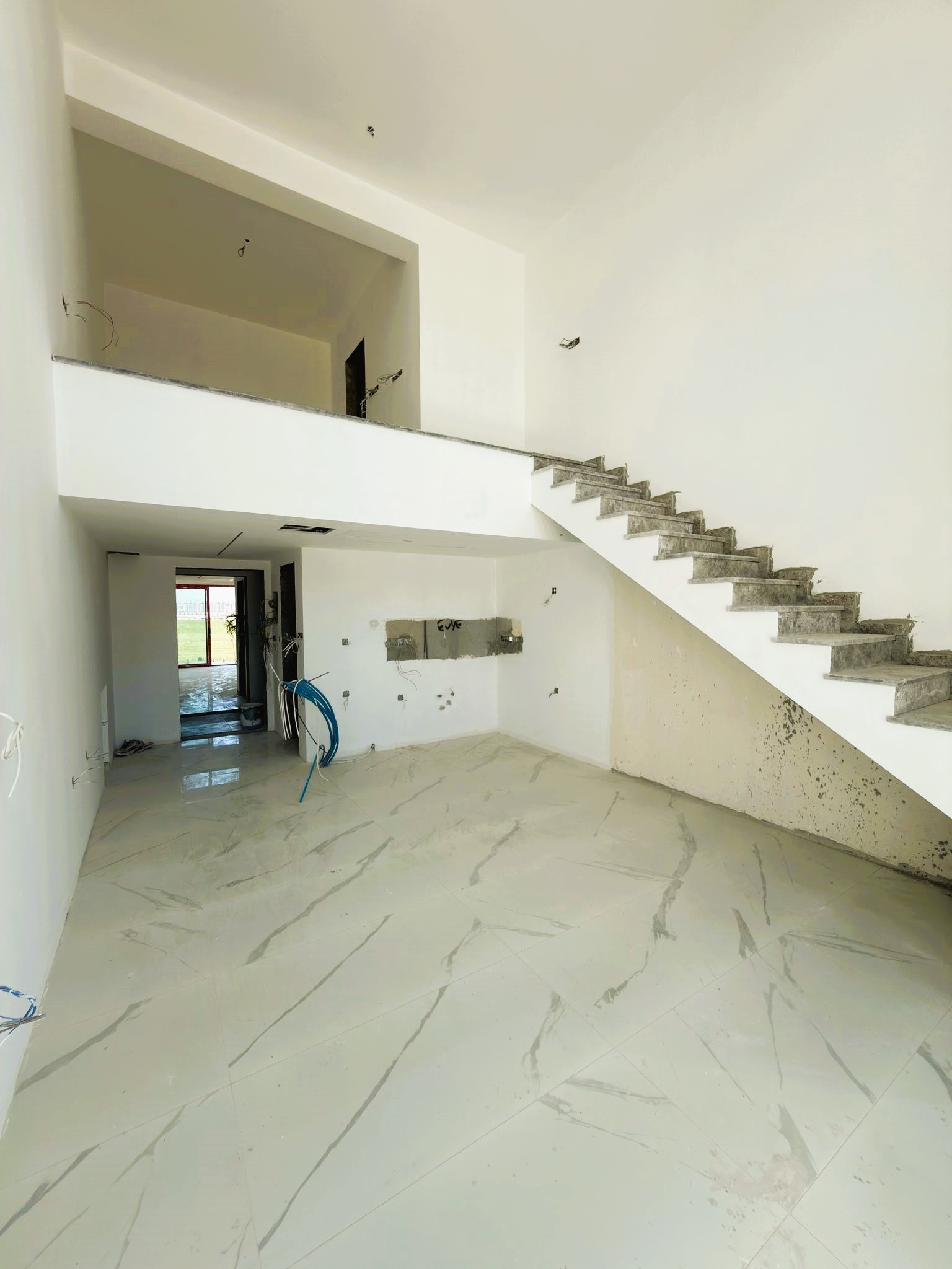 Продава 2-СТАЕН, Извън страната, област Извън страната, снимка 3 - Апартаменти - 52421089