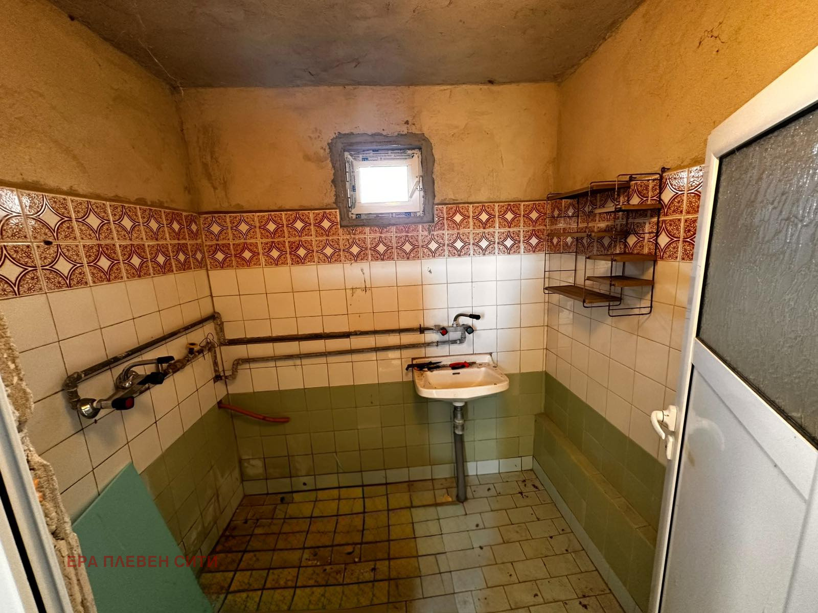 Продава КЪЩА, с. Въбел, област Плевен, снимка 12 - Къщи - 54213670