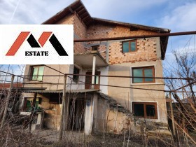 Hus Lozen, region Stara Zagora 1