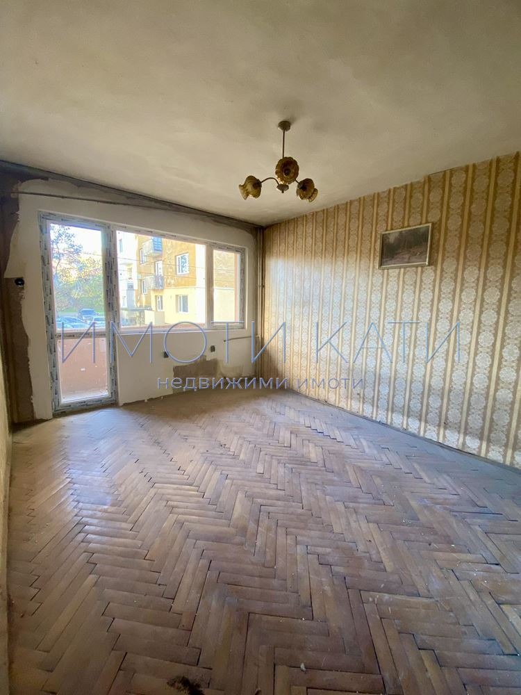 Te koop  1 slaapkamer Pernik , Tsentar , 67 m² | 18937924 - afbeelding [2]