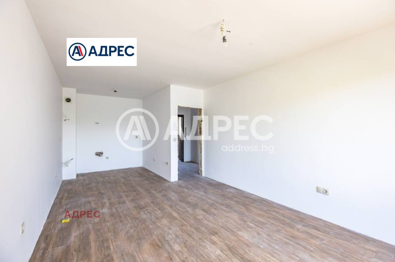 Продава 2-СТАЕН, гр. Варна, к.к. Св.Св. Константин и Елена, снимка 2 - Апартаменти - 53184615