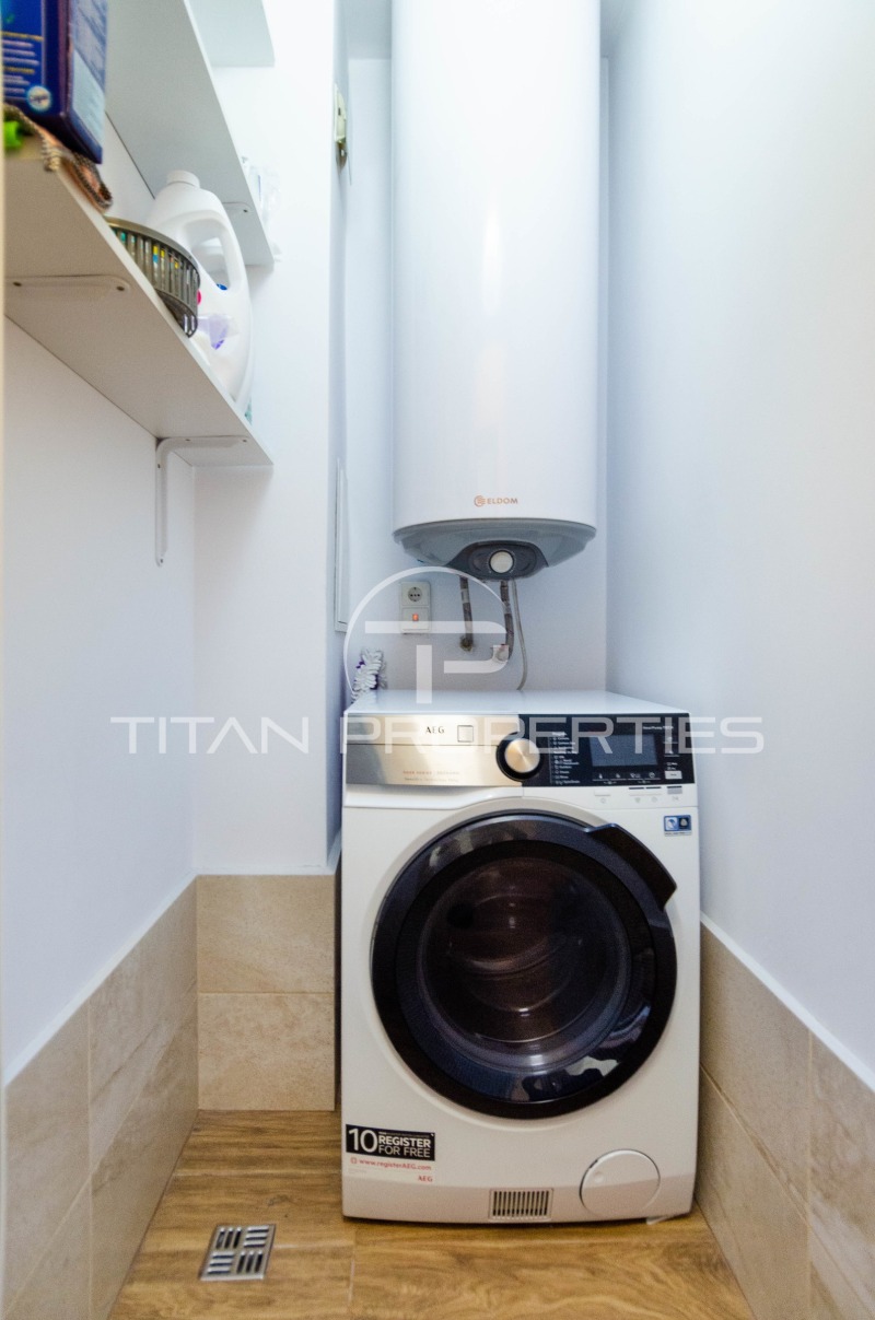 En venta  2 dormitorios Plovdiv , Ostromila , 126 metros cuadrados | 82746471 - imagen [12]
