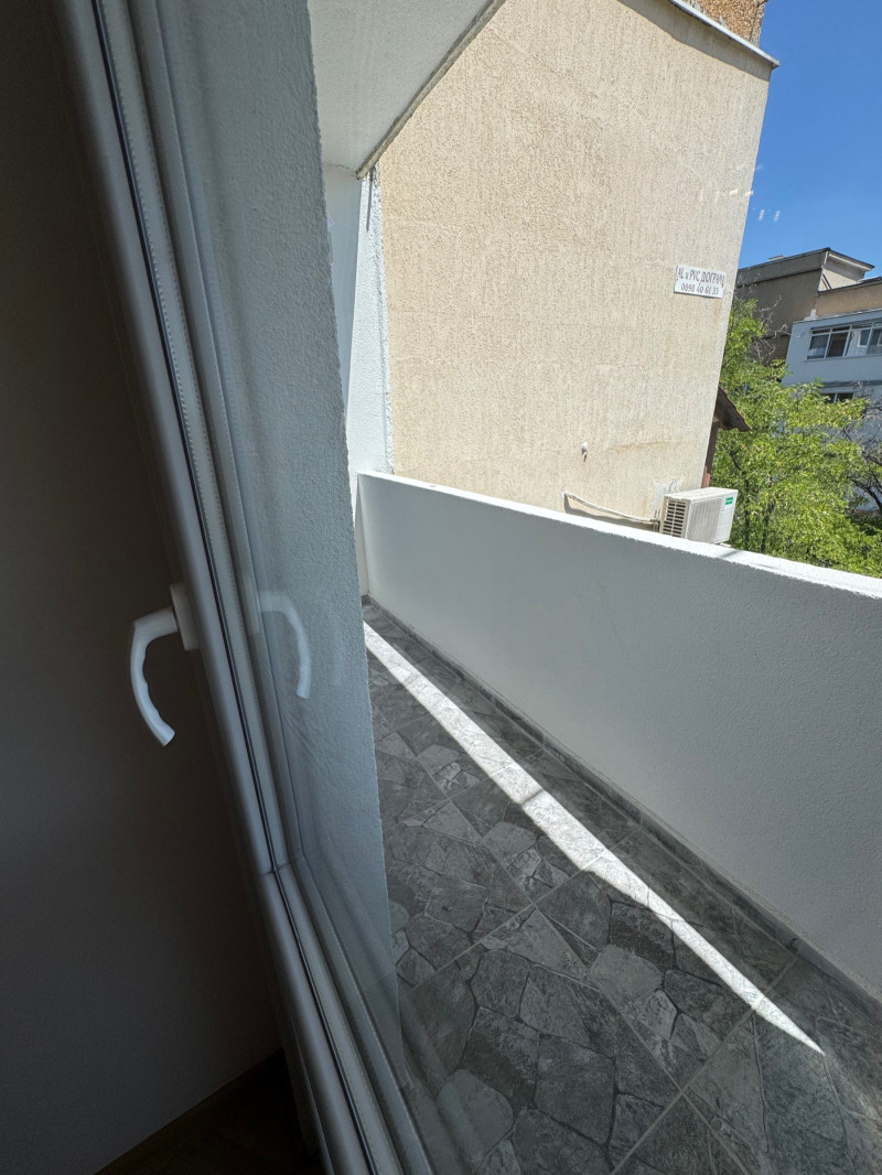 Продава  3-стаен град Стара Загора , Три чучура - център , 63 кв.м | 95484177 - изображение [12]