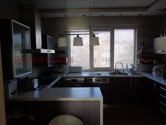 Продава 3-СТАЕН, гр. Габрово, Трендафил 1, снимка 5 - Апартаменти - 52781392