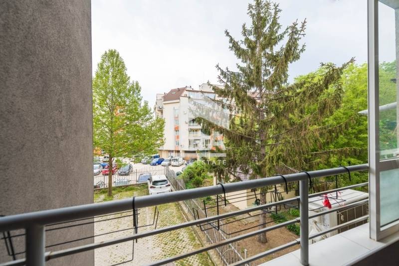 Продава 3-СТАЕН, гр. Варна, Левски 1, снимка 3 - Апартаменти - 54614311