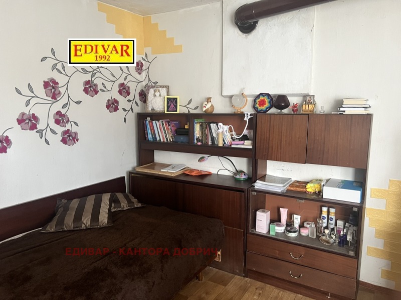 Продава КЪЩА, с. Миладиновци, област Добрич, снимка 4 - Къщи - 53563391