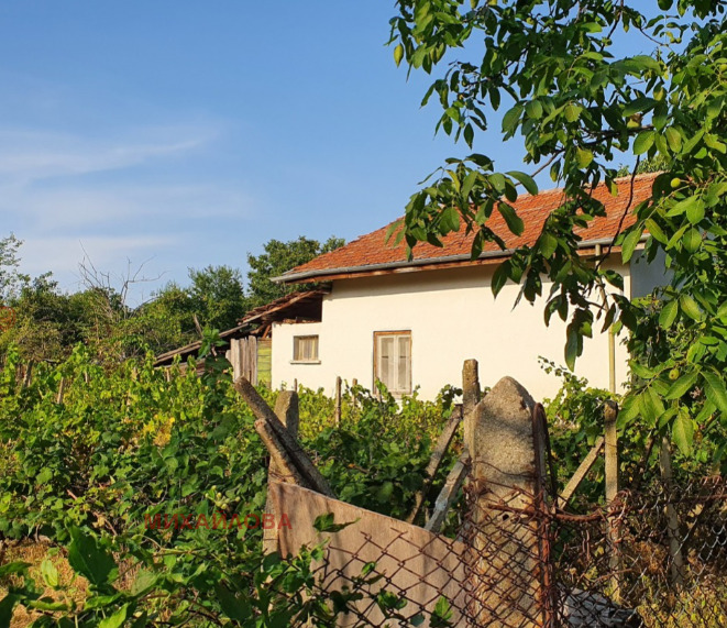 Продава КЪЩА, с. Дълбоки, област Стара Загора