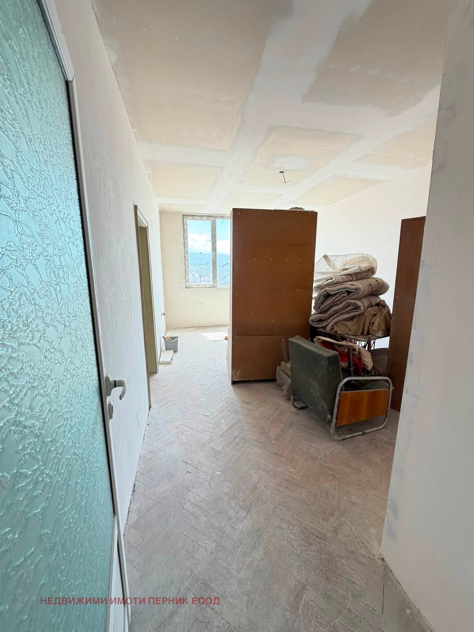 Продава МНОГОСТАЕН, гр. Благоевград, Идеален център, снимка 15 - Апартаменти - 55353044