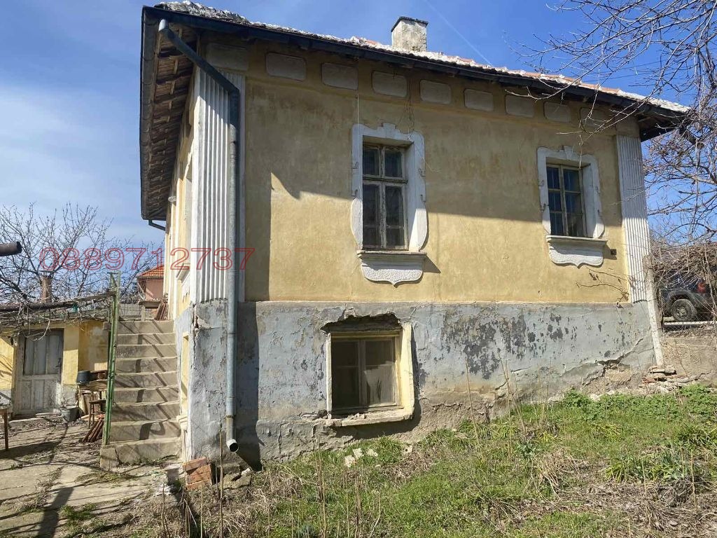 Продава КЪЩА, с. Ковачица, област Монтана, снимка 2 - Къщи - 54988958