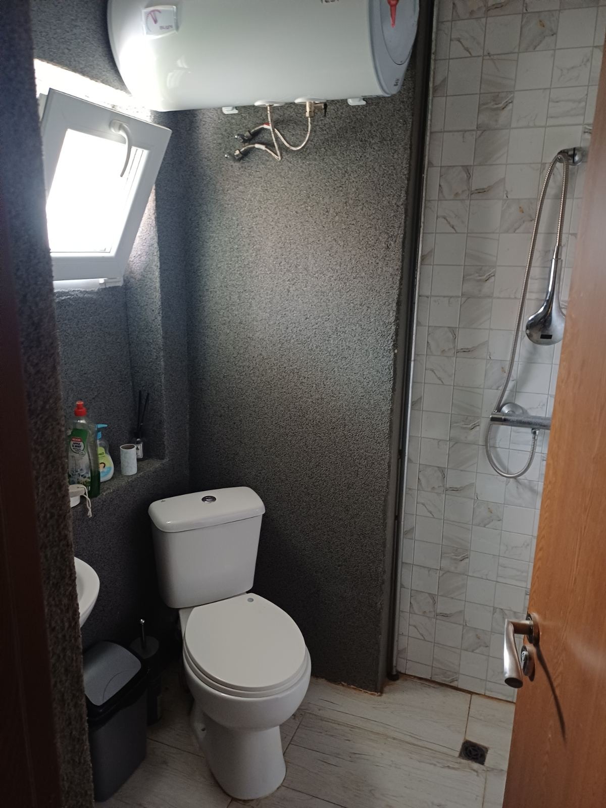 Продава КЪЩА, гр. Ловеч, Център, снимка 11 - Къщи - 56597369