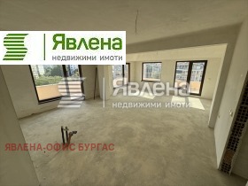 3-стаен град Бургас, Изгрев 1